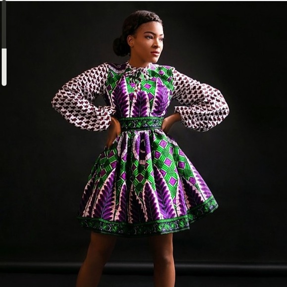 Dress - Picture 2 of 2